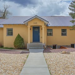 Sleeps 10! Walkable to Everything!  Pets, Game Room