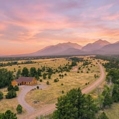 360 Mtn Views Close to Mt Princeton Hot Springs