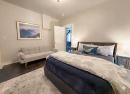 Charming Downtown Salida Home Fenced Yard & BBQ