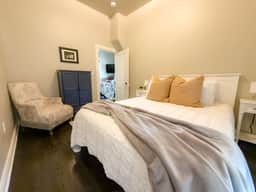 Charming Downtown Salida Home Fenced Yard & BBQ
