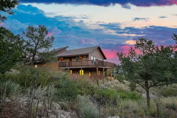 Mtn Retreat Close to Mt Princeton Hot Springs