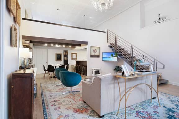 5 Star Listing!  1 Min Walk to River & Downtown
