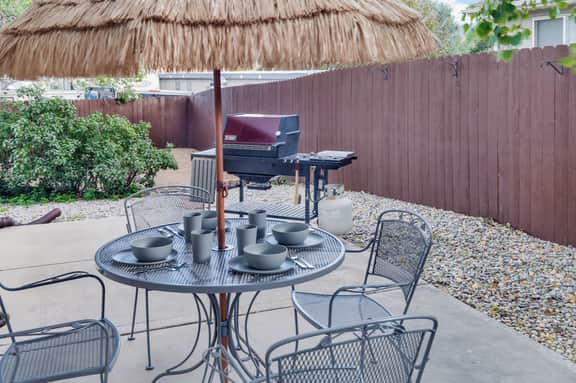 3BR 2 Bath Ranch-style house in Salida - Sleeps 7 - Image 3